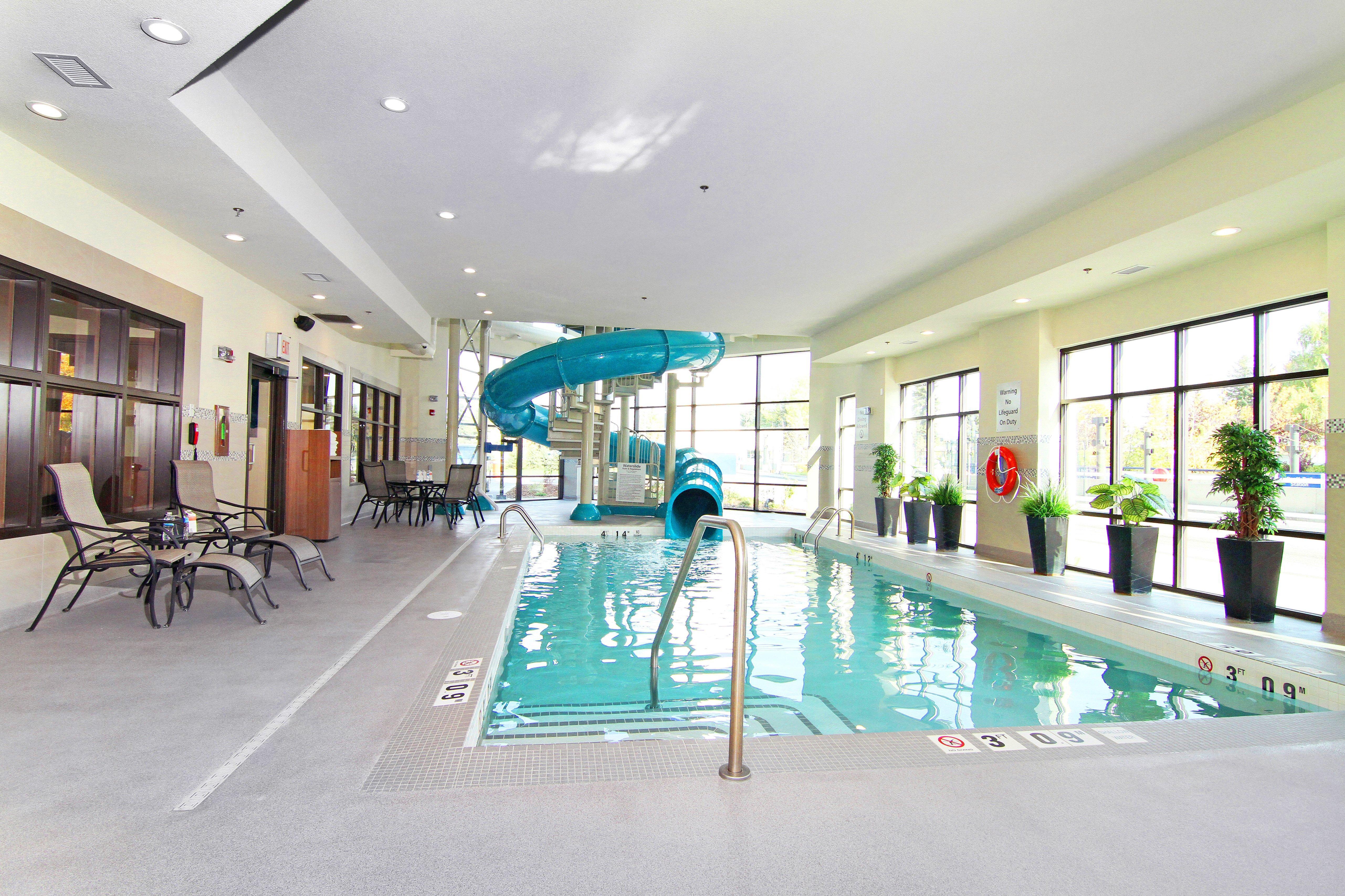 Holiday Inn Express And Suites Calgary University By Ihg Extérieur photo
